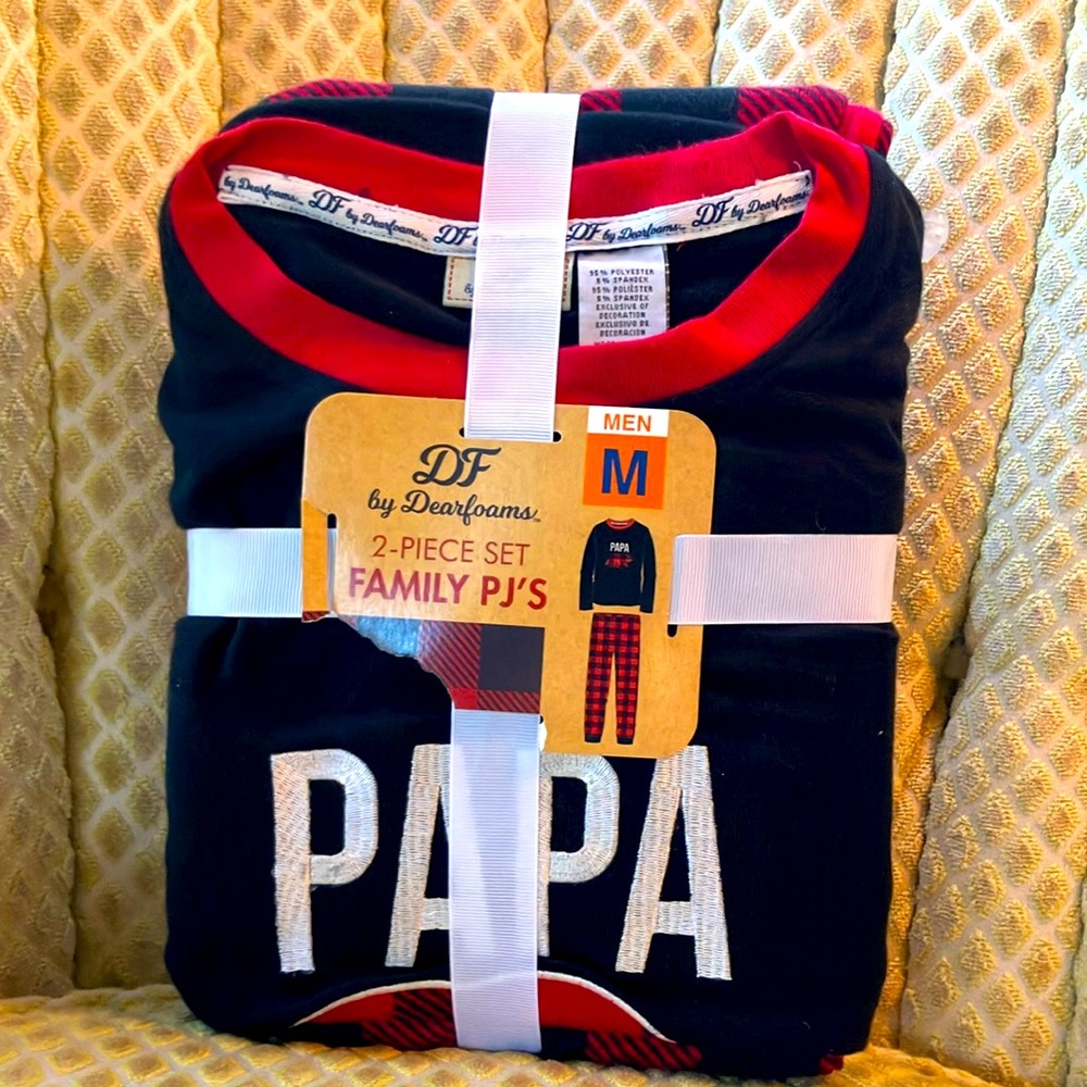 Men's Size Medium “Papa" Black & Red Buffalo Check Bear 2-Piece Pajama Set.